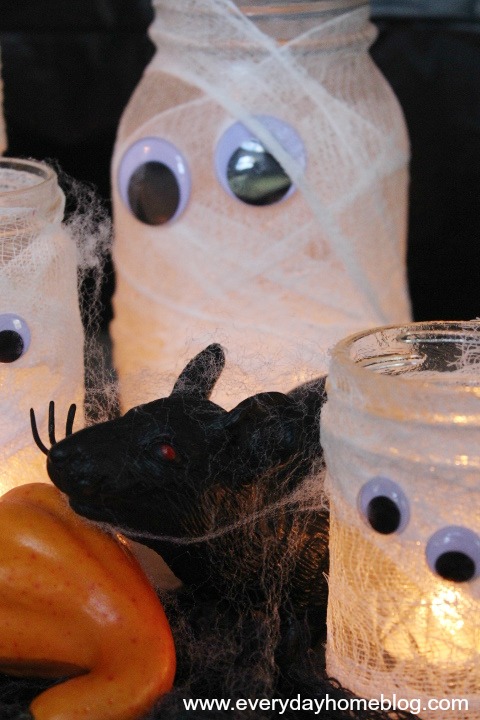 Mason Jar Mummy Lanterns by The Everyday Home